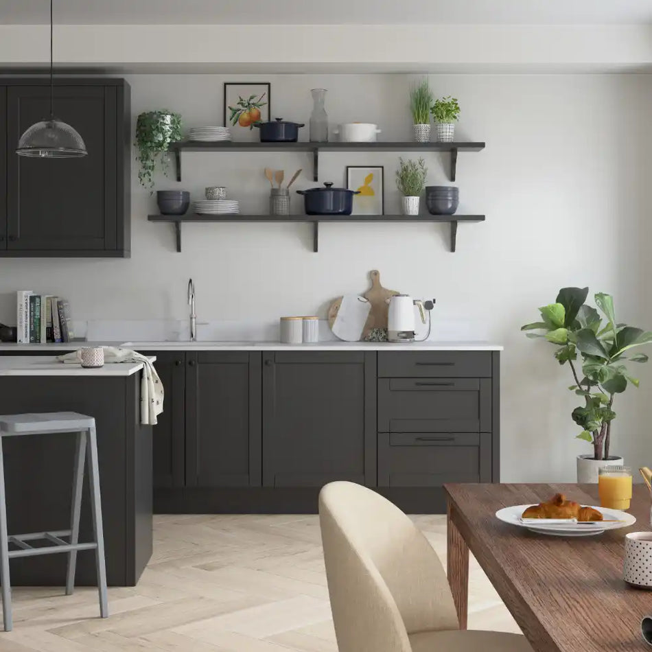 Dulux Trade Diamond Matt Brilliant White