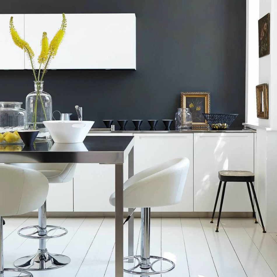 Lamp Black - Absolute Matt - Little Greene